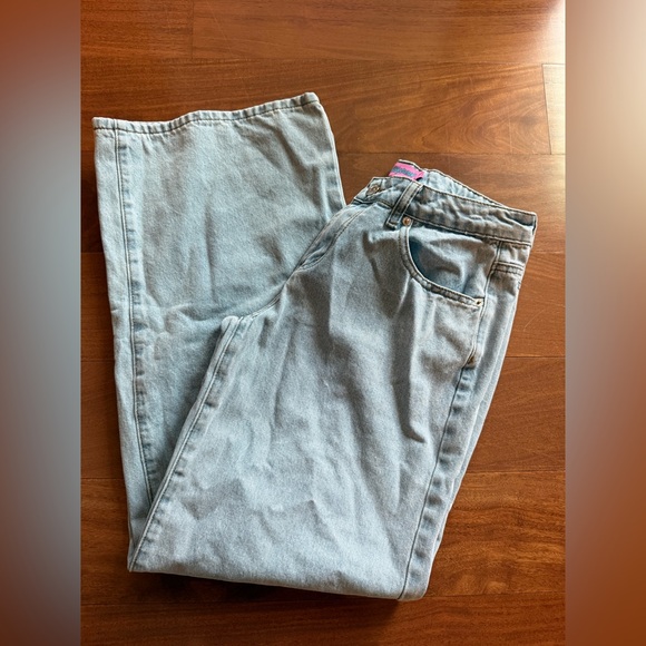 Edikted Light Blue Relaxed Jeans - Picture 1 of 5